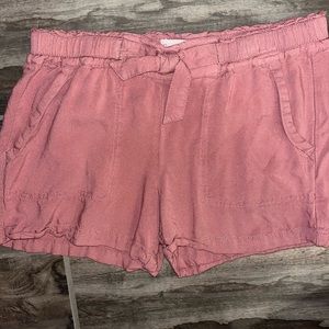 Pink kid shorts